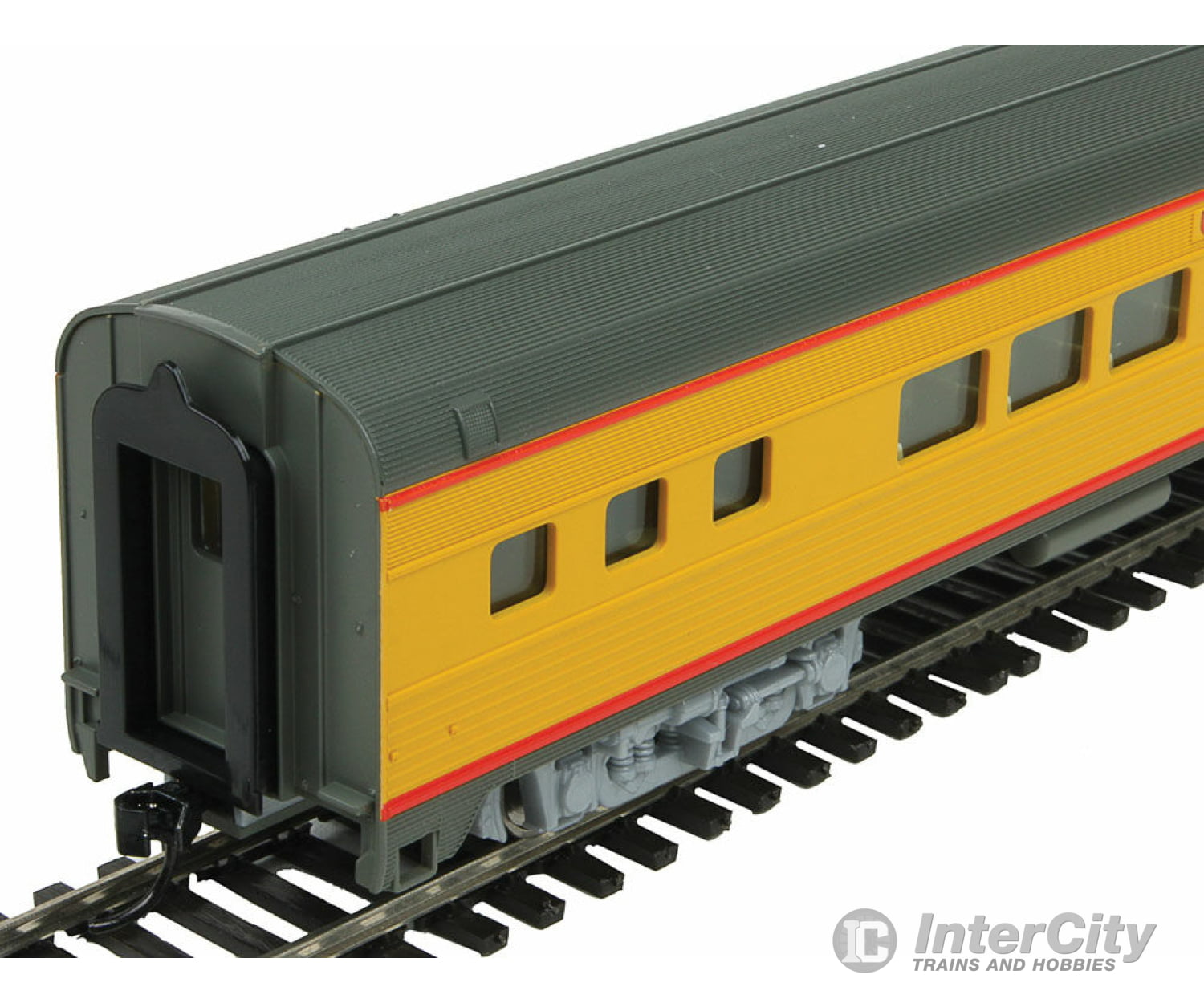 Walthers Mainline 30204 85 Budd Small-Window Coach - Ready To Run -- Union Pacific(R) (Armour Yellow