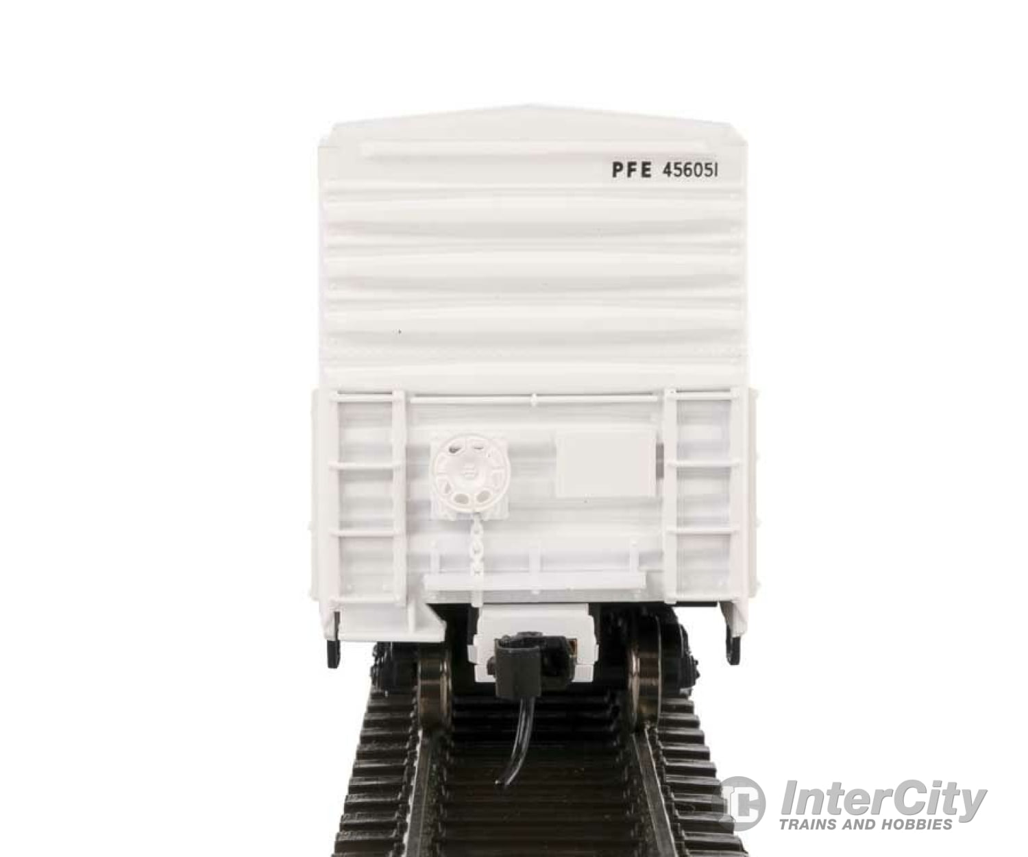 Walthers Mainline 3958 57 Mechanical Reefer - Ready To Run -- Pacific Fruit Express(Tm) #456051