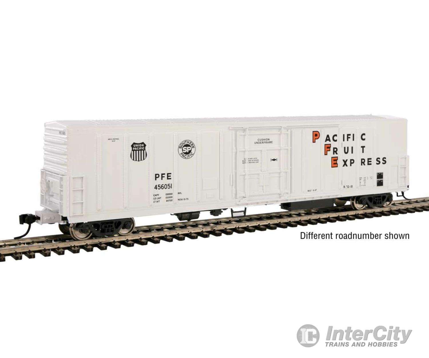 Walthers Mainline 3959 57 Mechanical Reefer - Ready To Run -- Pacific Fruit Express(Tm) #456332