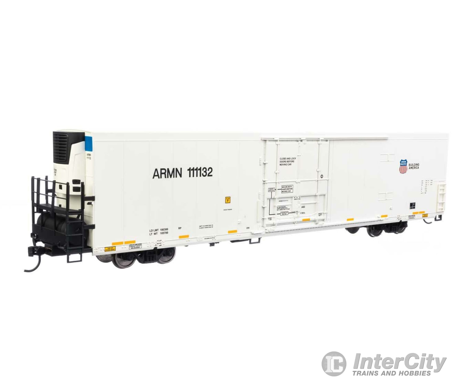 Walthers Mainline 4106 72 Modern Refrigerator Boxcar - Ready To Run -- Union Pacific(R) Armn #111132