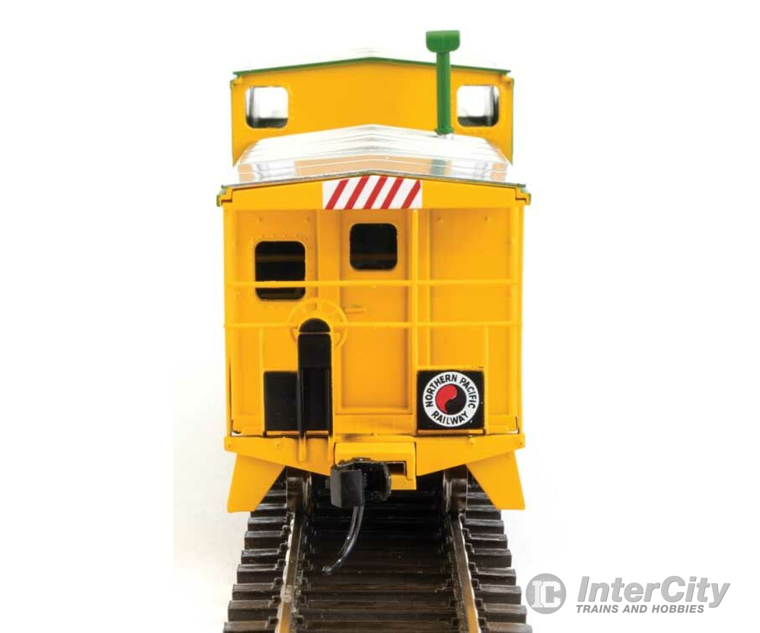 Walthers Mainline 8719 International Extended Wide-Vision Caboose - Ready To Run -- Northern Pacific