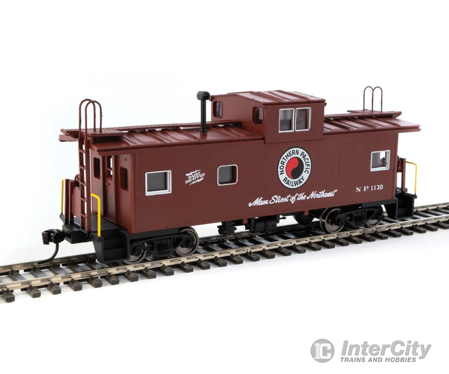 Walthers Mainline 8777 International Wide-Vision Caboose - Ready To Run -- Northern Pacific #1130