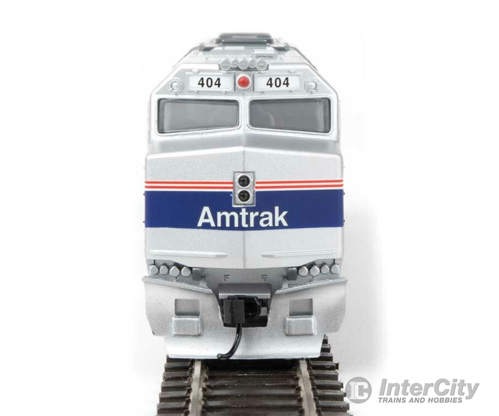 Walthers Mainline 9468 Emd F40Ph - Standard Dc -- Amtrak(R) #404 (Phase Iv; Silver Wide Blue Thin