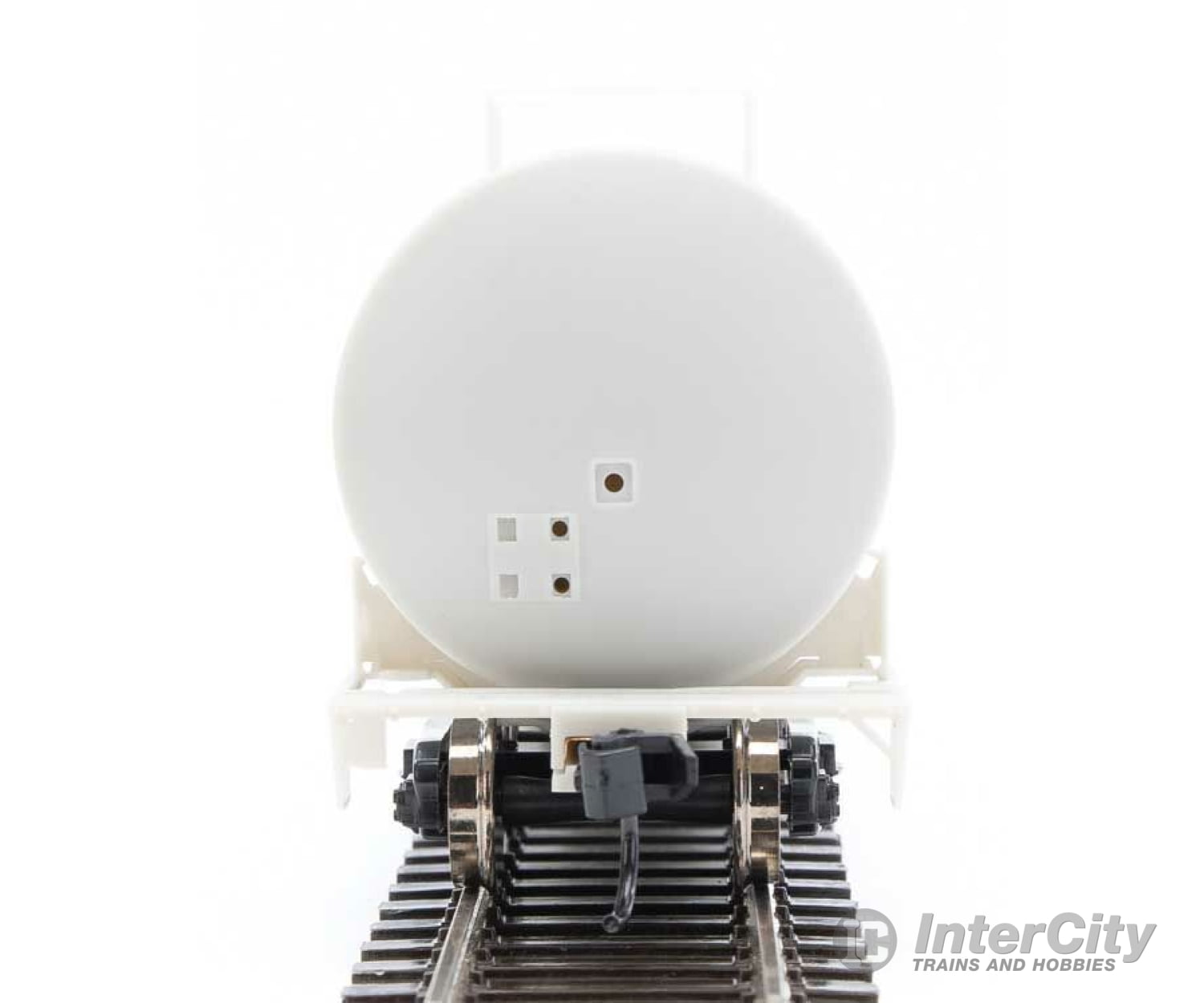 Walthers Mainline Ho 1250 Trinity 25 000-Gallon Tank Car - Ready To Run -- Undecorated Freight Cars