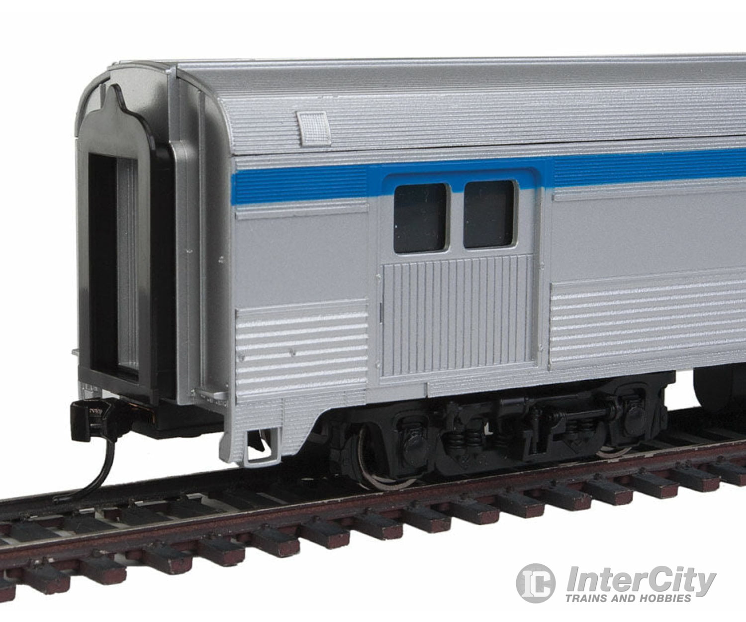 Walthers Mainline Ho 30059 85 Budd Baggage-Lounge - Ready To Run -- Via Rail Canada (Silver Blue