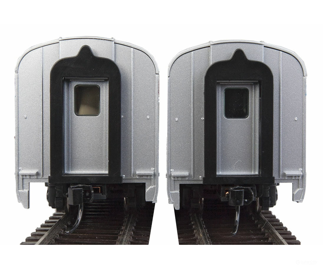 Walthers Mainline Ho 30059 85 Budd Baggage-Lounge - Ready To Run -- Via Rail Canada (Silver Blue