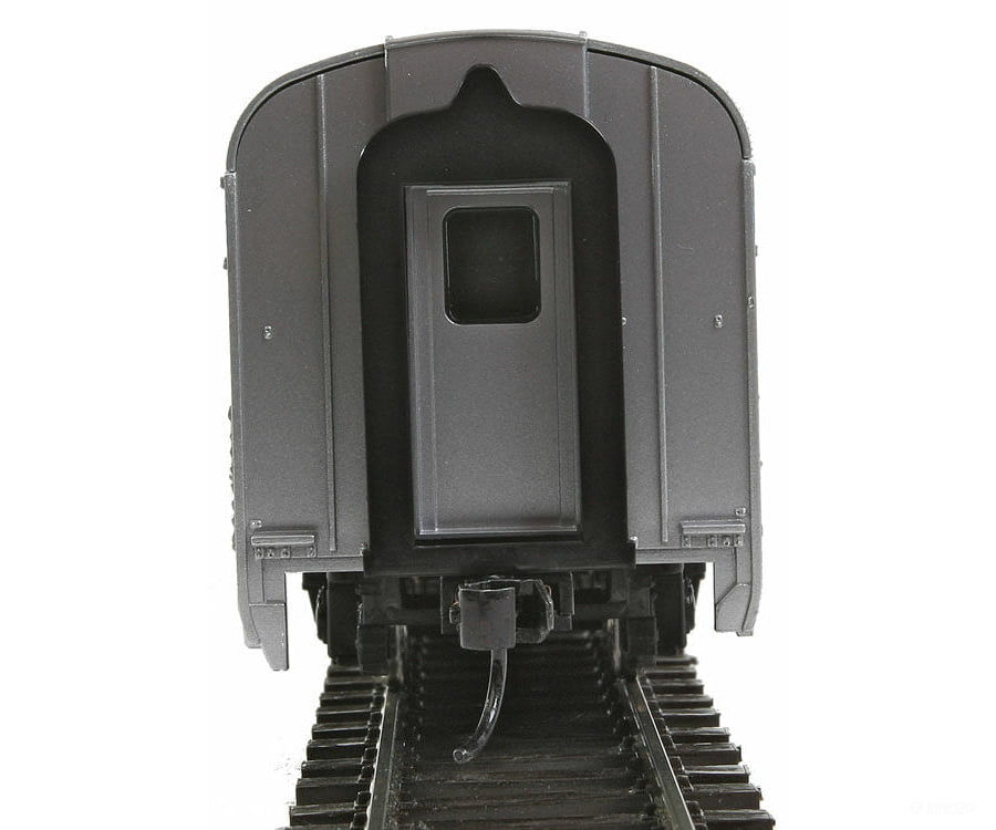 Walthers Mainline Ho 30309 85 Budd Baggage-Railway Post Office - Ready To Run -- Via Rail Canada