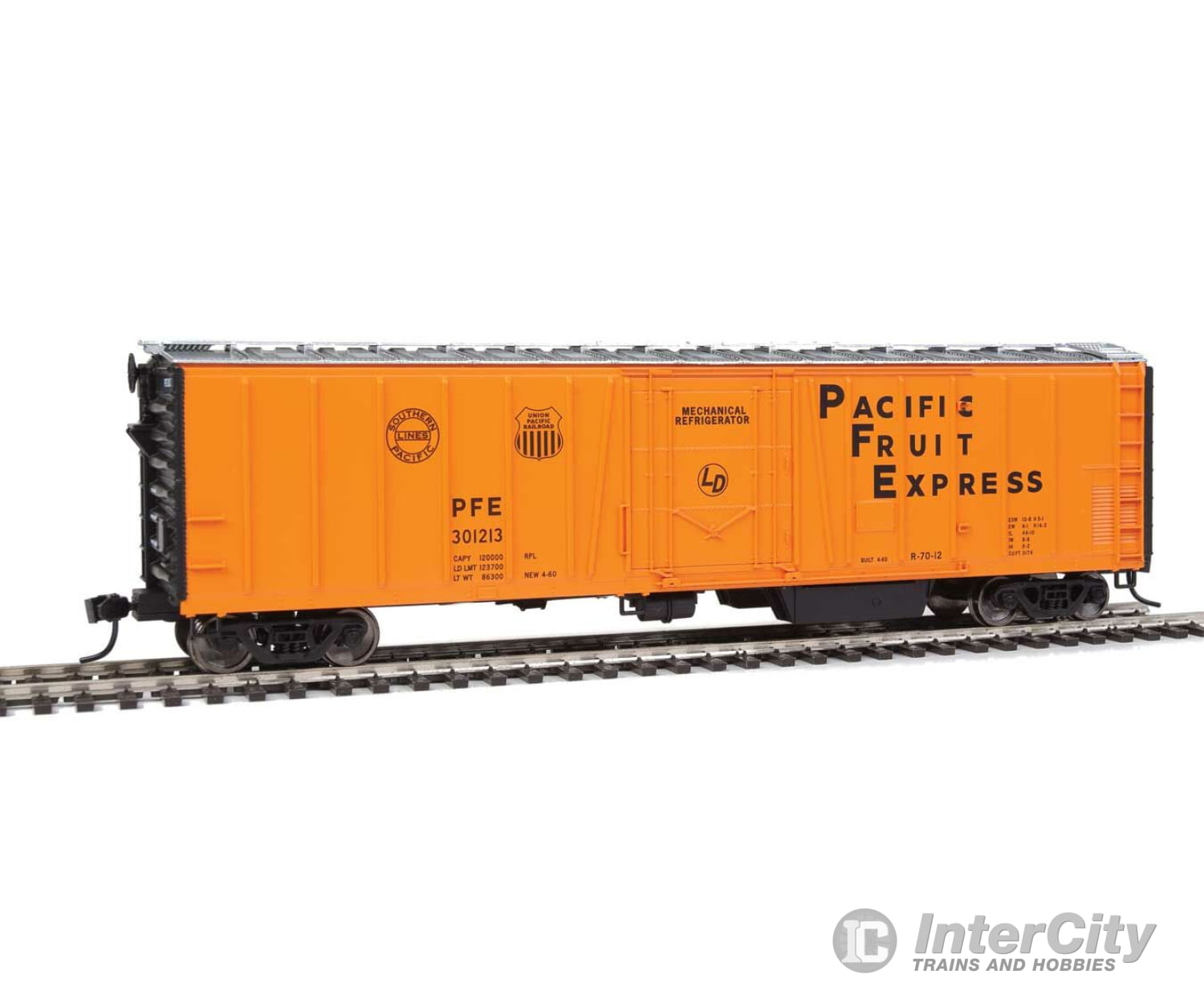 Walthers Mainline Ho 3773 50 Aar Mechanical Refrigerator Car - Ready To Run -- Pacific Fruit