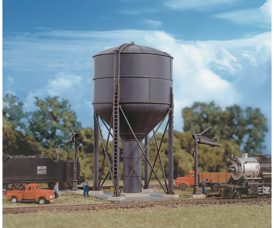 Walthers Cornerstone 3817 Steel Water Tank -- Kit - 2 X 4-1/2’ 5 11.4Cm Structures