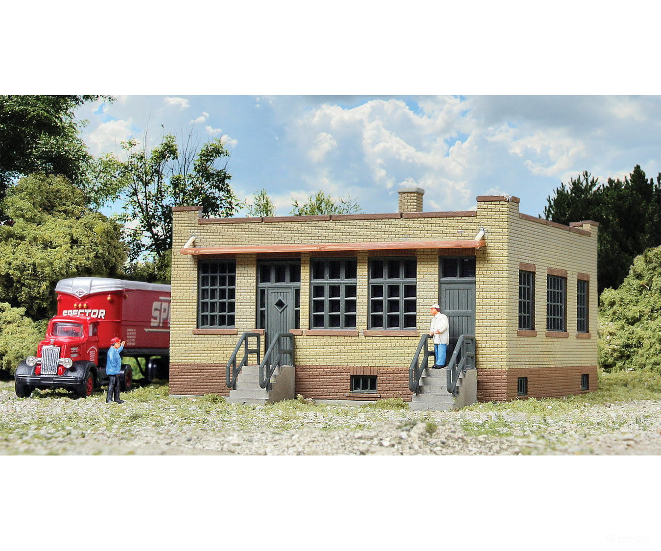 Walthers Cornerstone 3834 Industrial Office -- Kit - 3-5/8 X 2-1/4 1-3/4’ 9.2 5.7 4.4Cm Structures