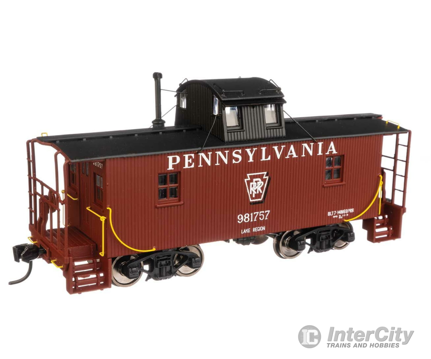 Walthers Proto 103412 Pennsylvania N6B Wood Cabin Car (Caboose) W/Center Cupola -- Railroad #981757