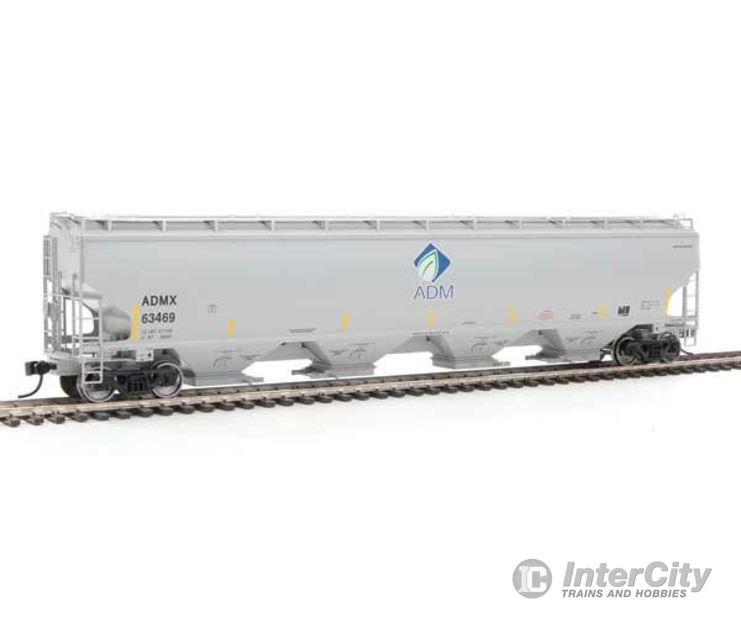 Walthers Proto 105841 67 Trinity 6351 4-Bay Covered Hopper - Ready To Run -- Archer-Daniels-Midland