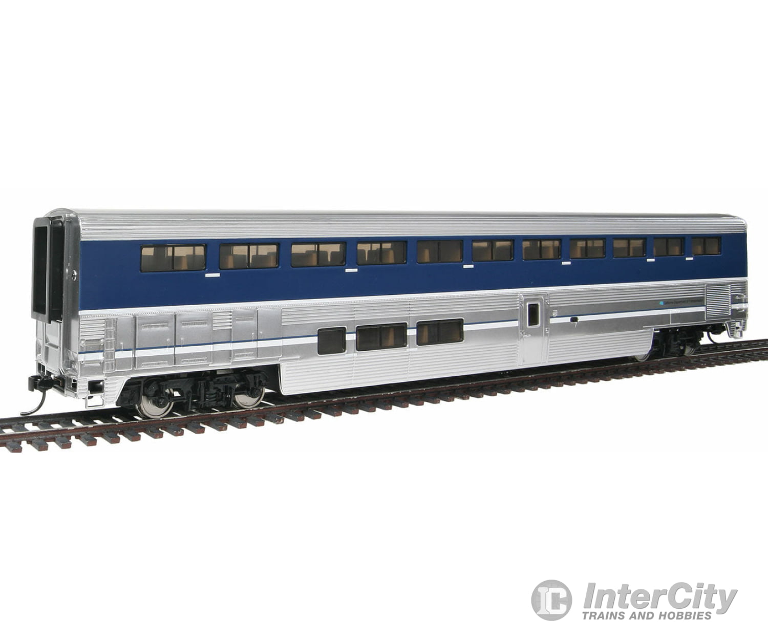 Walthers Proto 12015 85 Pullman-Standard Superliner I Coach - Lighted Ready To Run -- Amtrak(R)