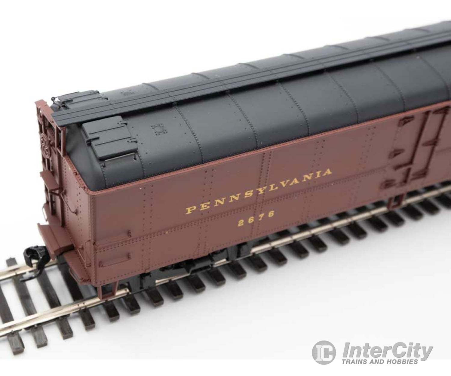 Walthers Proto 17233 50 Pennsylvania Class R50B Express Reefer -- Railroad #2676 (Summer 1945