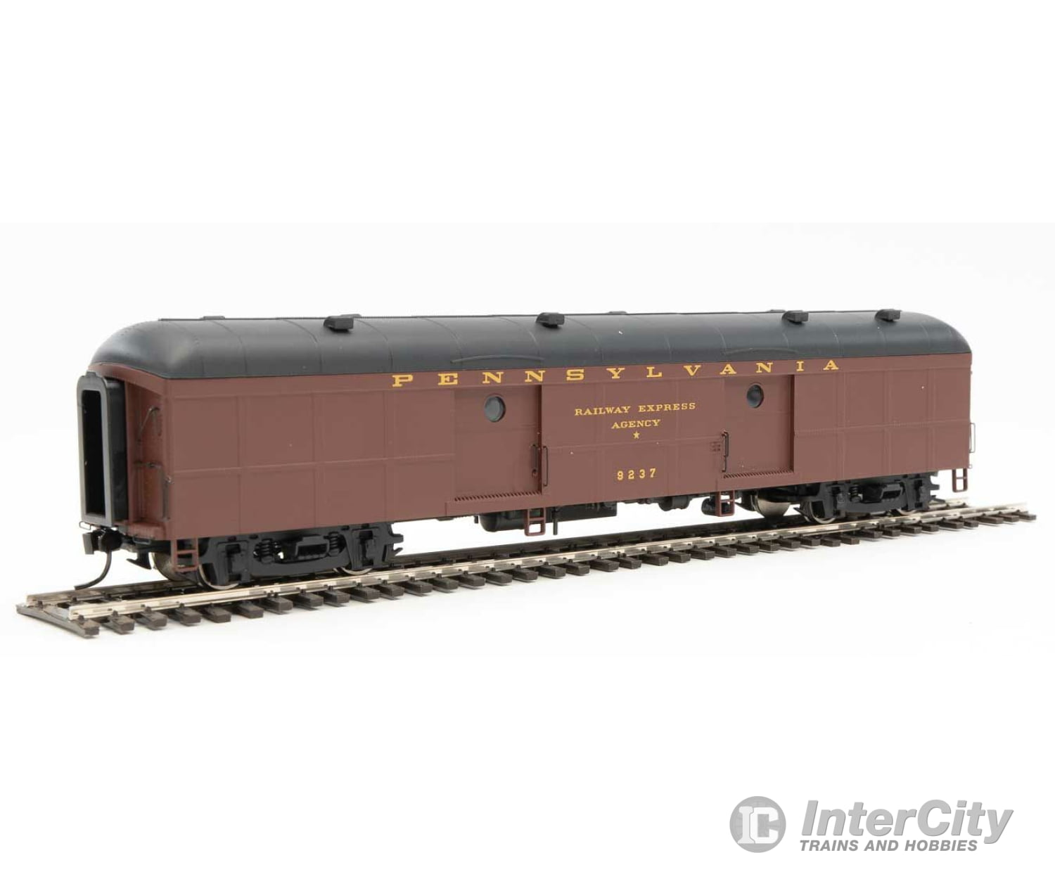 Walthers Proto 17245 60 Pennsylvania Class B60B Baggage Car W/Standard Doors -- Railroad #9237