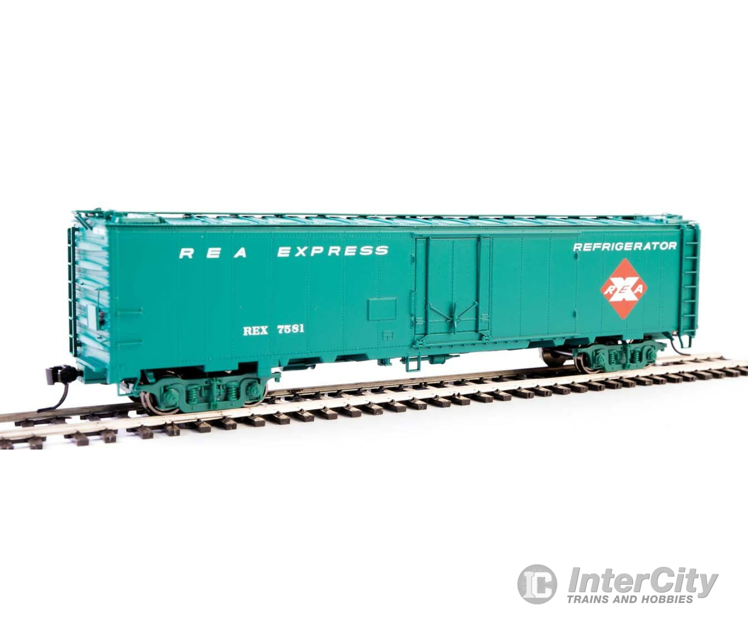 Walthers Proto 17323 50 Rea Riveted Steel Express Reefer -- Railway Agency #7581 (Light Green)