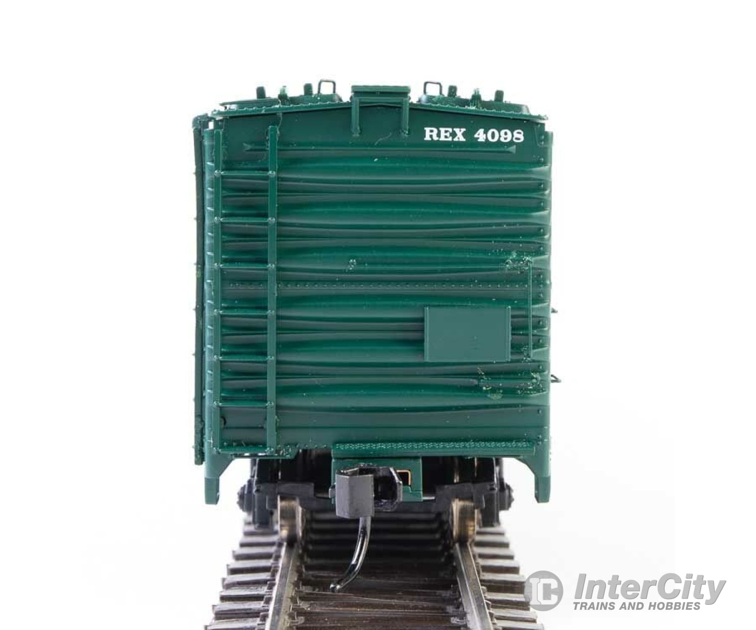 Walthers Proto 17330 50 Rea Riveted Steel Express Reefer -- Santa Fe #4098 Freight Cars