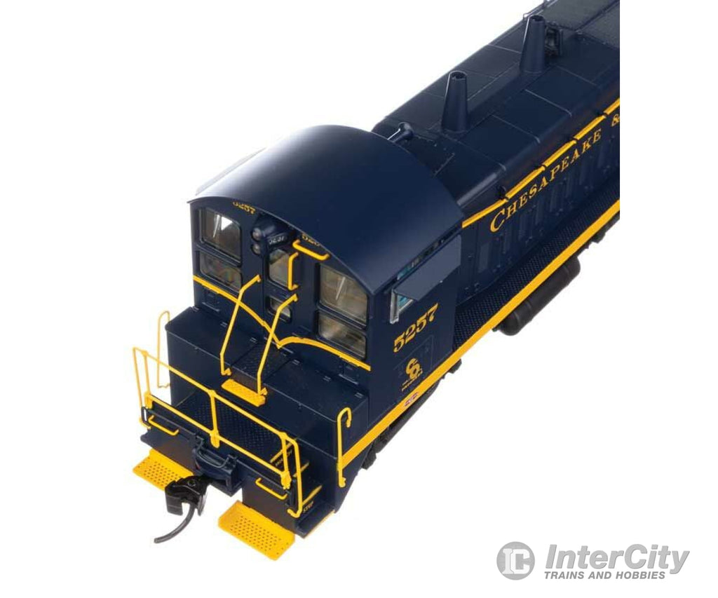 Walthers Proto 41502 Emd Sw9 - Loksound 5 Sound & Dcc -- Chesapeake Ohio #5257 Locomotives