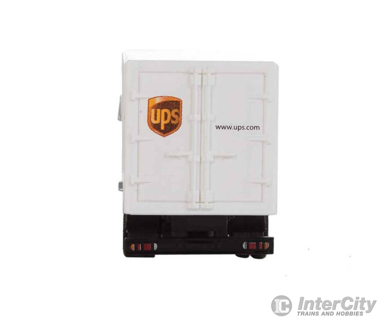 Walthers Scenemaster 11295 International(R) 4900 Single-Axle Box Van - Assembled -- Ups(R) Cartage