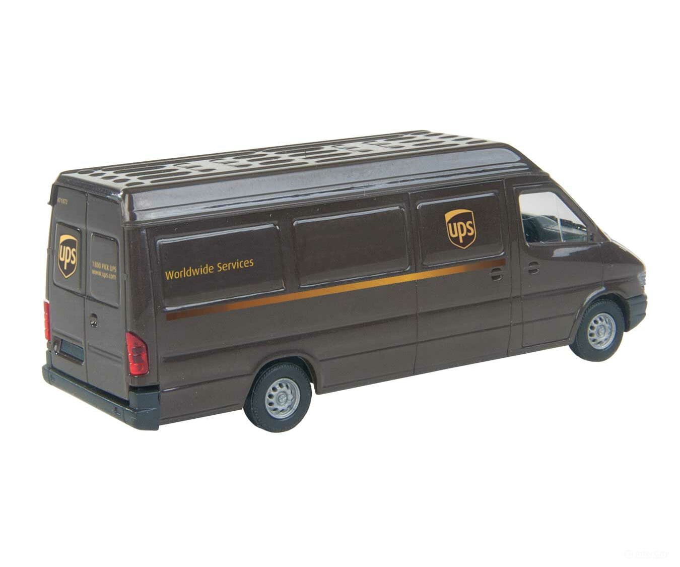 Walthers Scenemaster 12200 Ups(R) Delivery Van -- Modern Shield Logo Cars & Trucks
