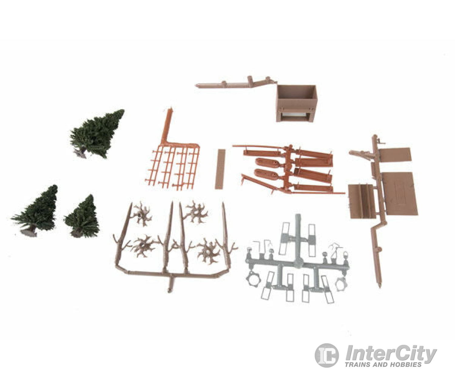 Walthers Scenemaster 2902 Camp Site With Two Trailers - Kit -- Camping Signs & Accessories Scenery