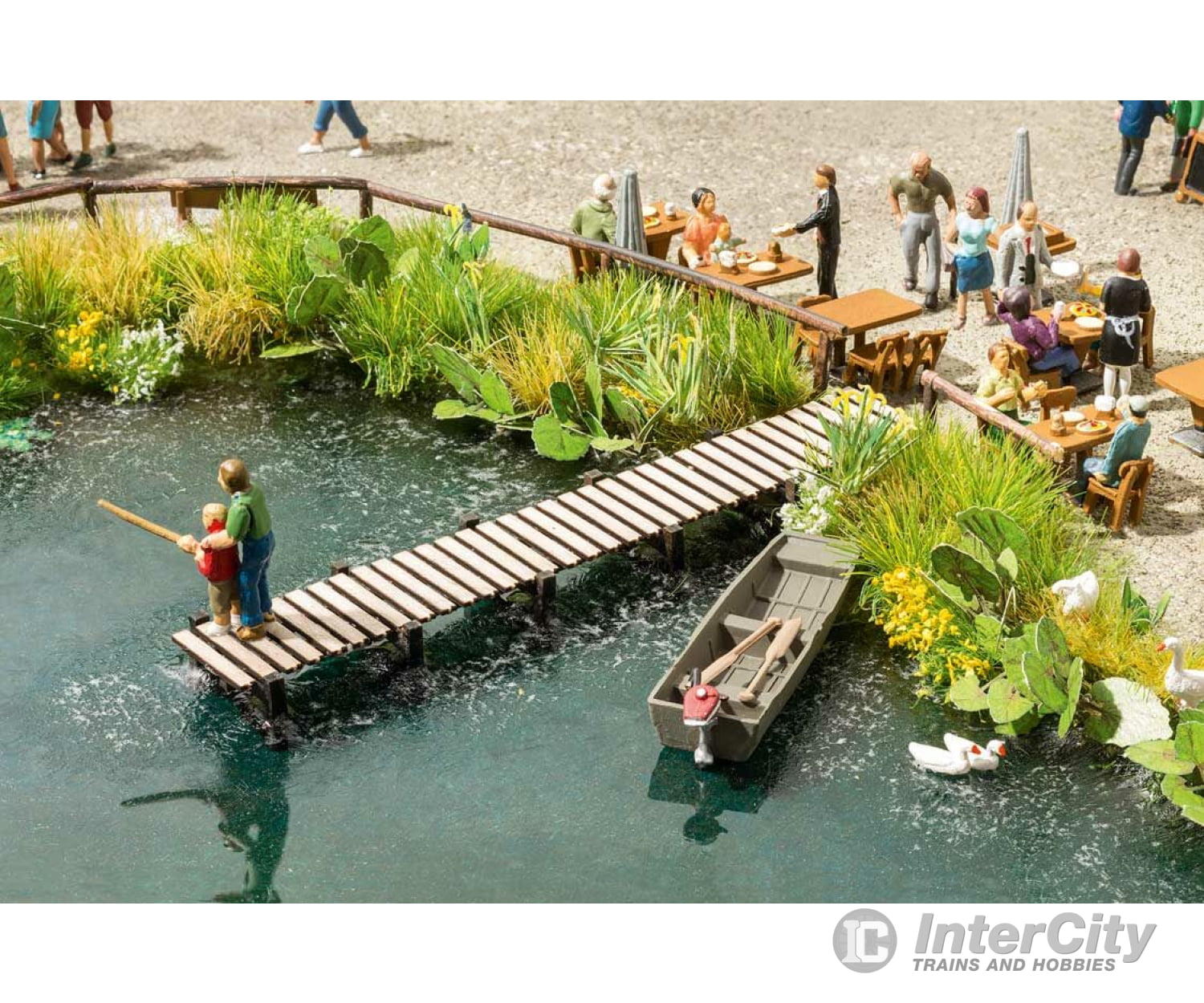 Walthers Scenemaster 4156 Small Shoreline Pier -- Laser-Cut Wood Kit Scenery Details