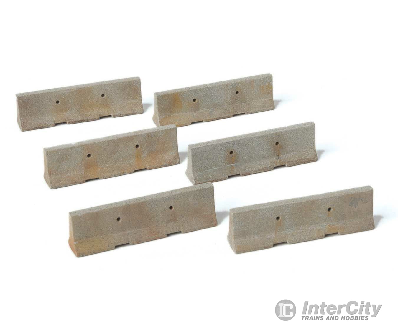 Walthers Scenemaster 4175 Jersey Barriers -- 24 Sections Scenery Details