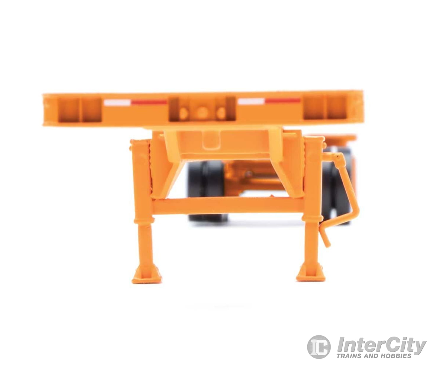 Walthers Scenemaster 4602 53’ Container Chassis (2-Pack) -- Orange Freight Loads & Containers