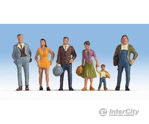 Walthers Scenemaster 6056 Pedestrians Pkg(6) -- Set #2 Figures