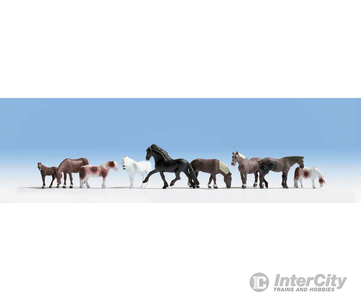 Walthers Scenemaster 6074 Majestic Horses Pkg(9) Figures