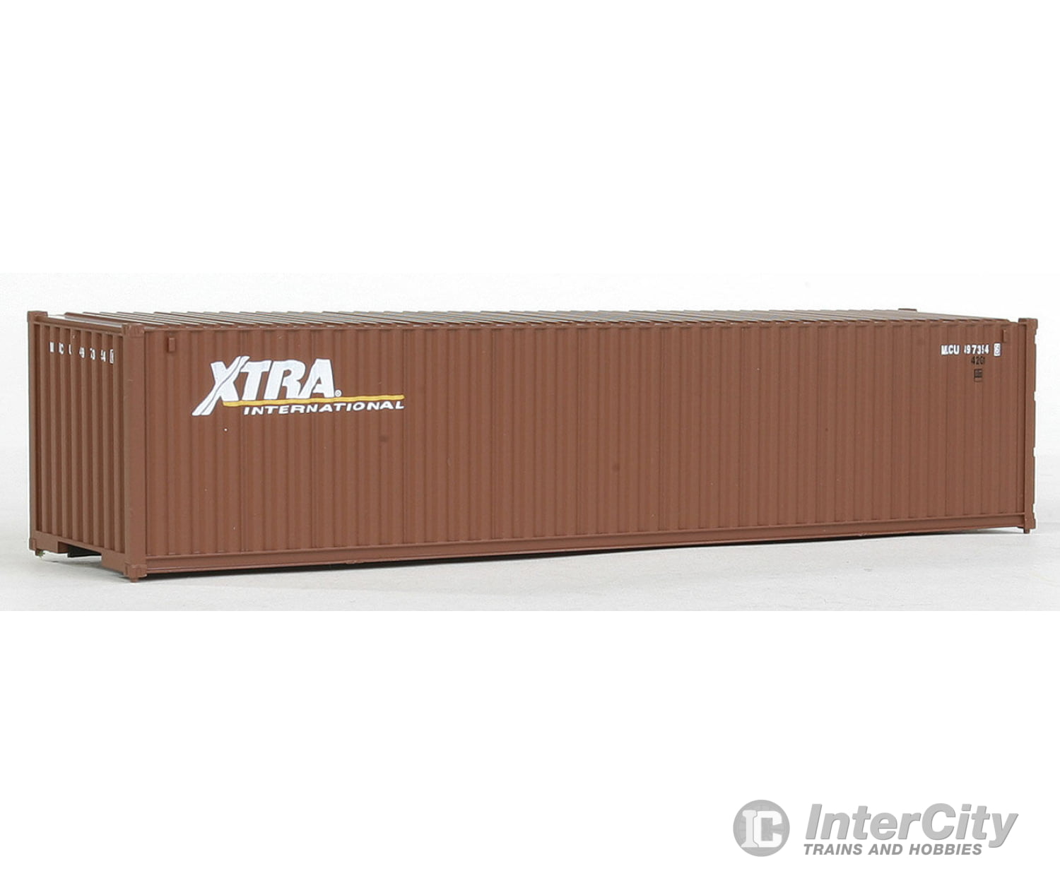 Walthers Scenemaster 8154 40’ Corrugated Container - Assembled -- Xtra (Brown White) Freight