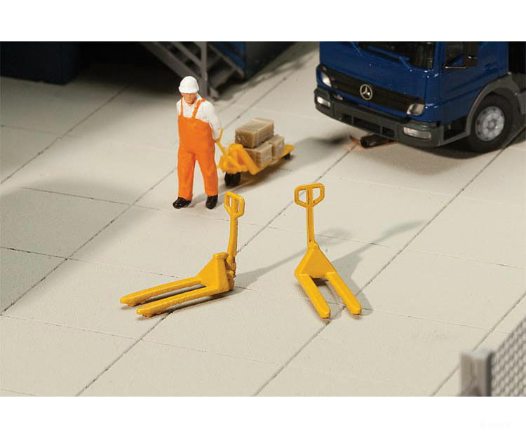 Walthers Scenemaster Ho 4144 Pallet Jacks -- Kit - Pkg(4) Scenery Details