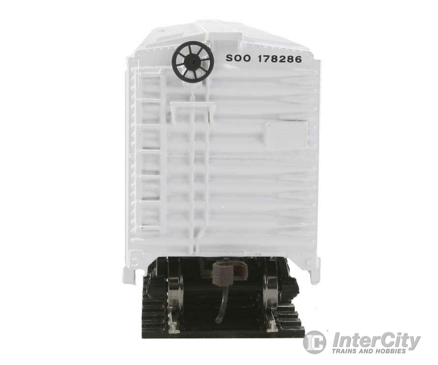 Walthers Trainline 1671 50 Plug-Door Boxcar - Ready To Run -- Soo Line Freight Cars