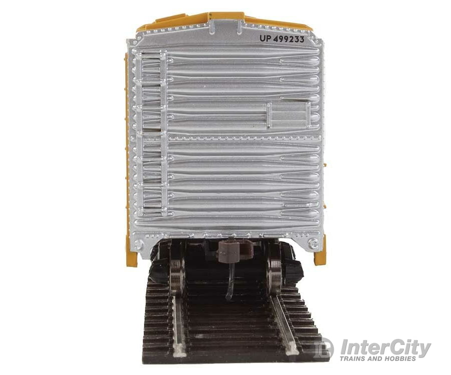 Walthers Trainline 1672 50 Plug-Door Boxcar - Ready To Run -- Union Pacific(R) Freight Cars