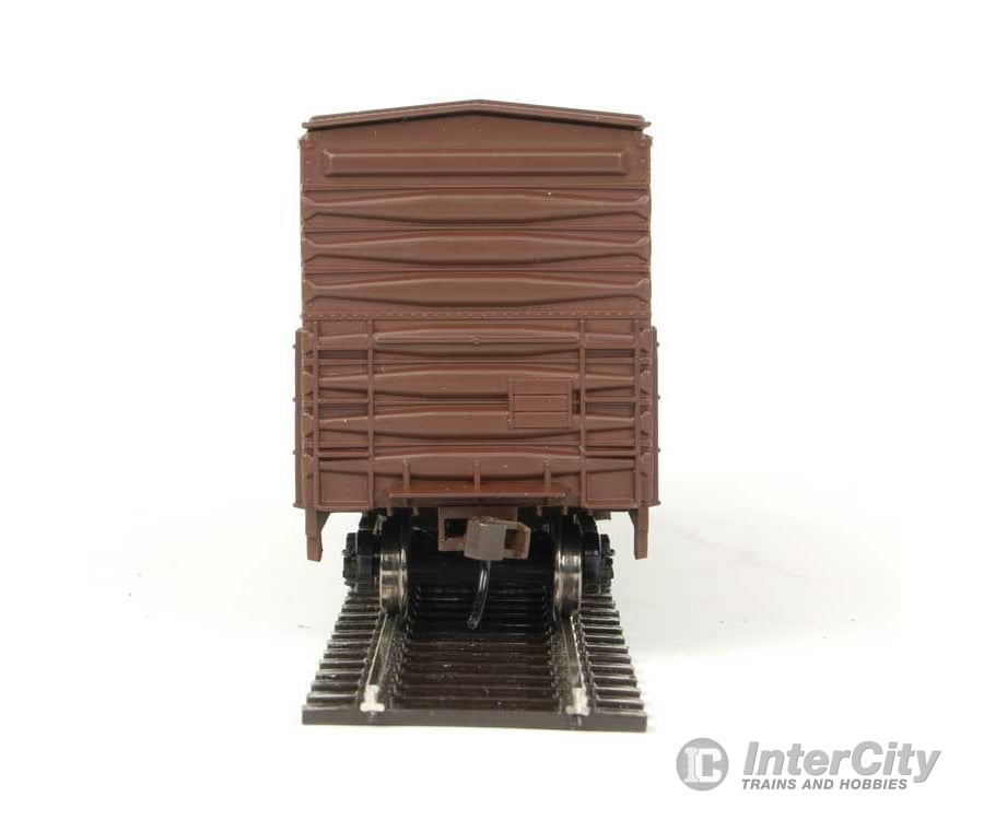 Walthers Trainline 1803 Insulated Boxcar - Ready To Run -- Conrail Freight Cars