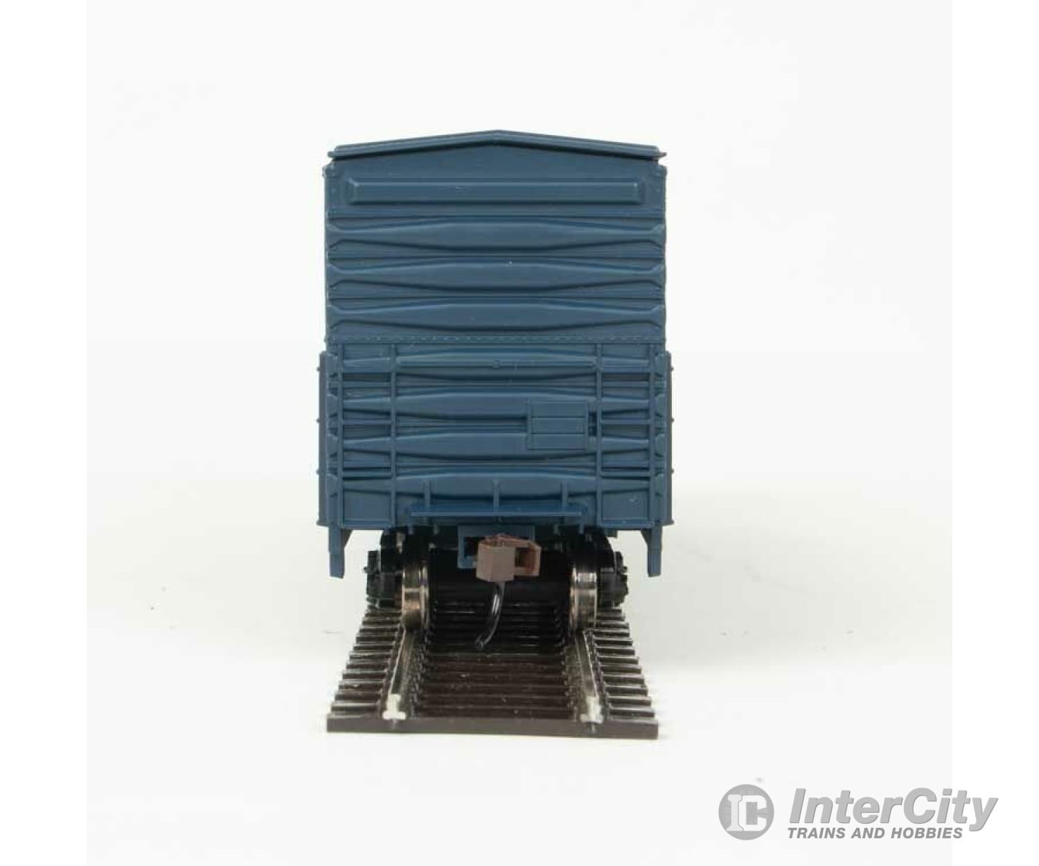 Walthers Trainline 1804 Insulated Boxcar - Ready To Run -- Csx Freight Cars