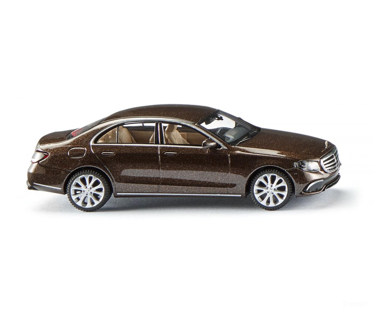 Wiking 022703 HO MB E-class W 213 Exlusive brown Cars & Trucks