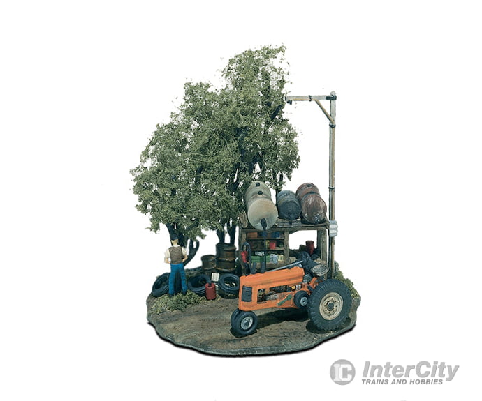 Woodland Scenics 112 Mini - Scene(Tm) Unpainted Metal Kit - - Tractor Pit Stop Other Scenery
