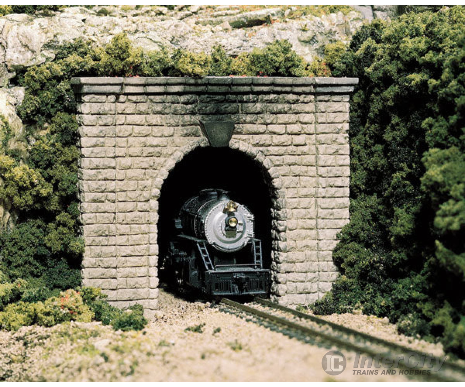 Woodland Scenics 1153 Tunnel Portal - Cut Stone Single (N) (2/Pk) Tunnels & Bridges