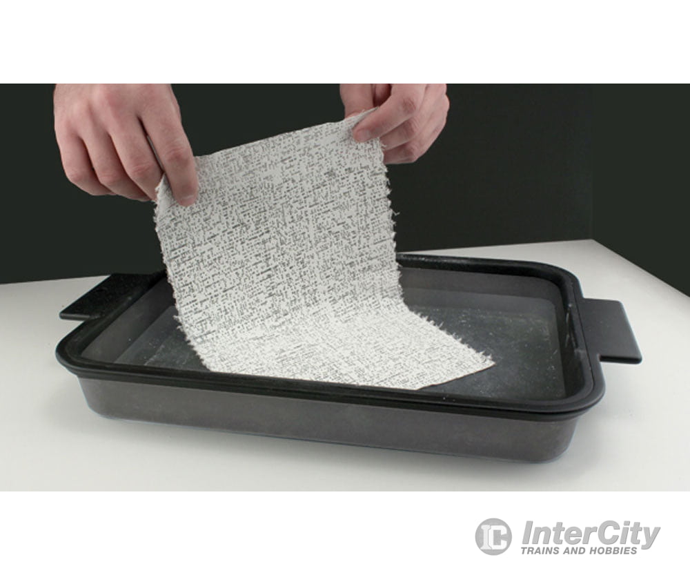 Woodland Scenics 1194 Plaster Cloth/Modeling Tray - - 10 X 14 1 - 3/4’ 25.4 35.5 4.44Cm Other