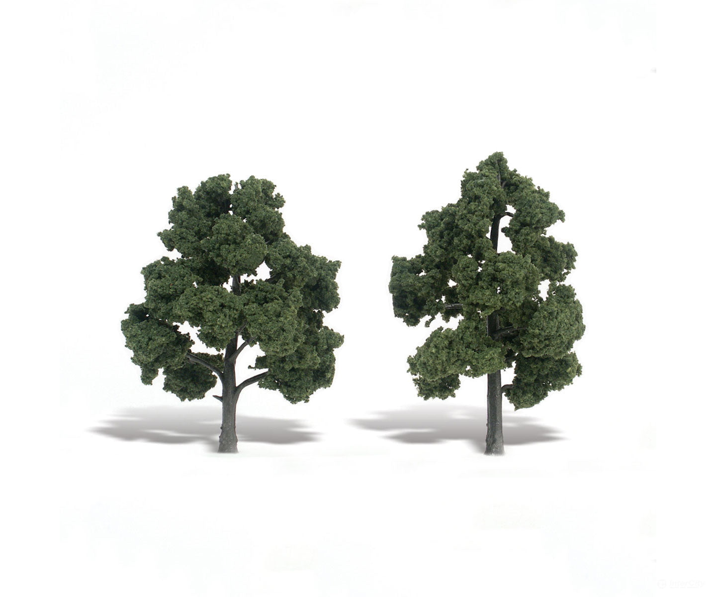 Woodland Scenics 1513 Ready-Med Grn (5’-6’) (2/Pk) Trees & Vegetation