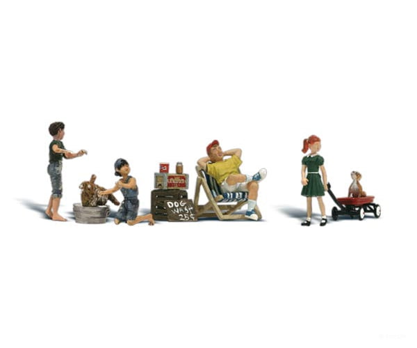 Woodland Scenics 1905 Dog Wash (Ho) Figures