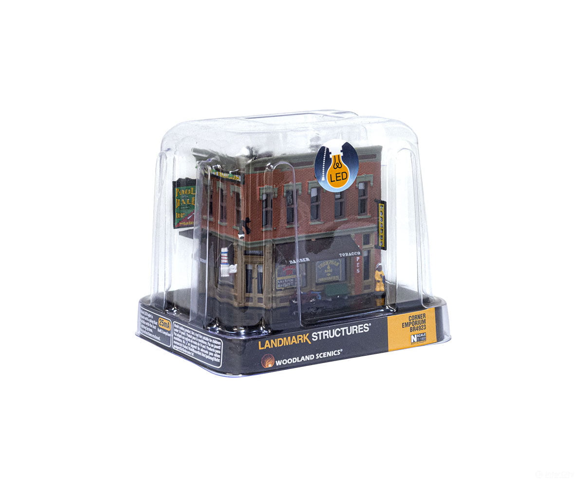 Woodland Scenics 4923 Corner Emporium (Lit) N Scale Structures