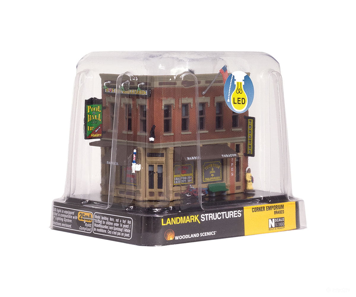 Woodland Scenics 4923 Corner Emporium (Lit) N Scale Structures