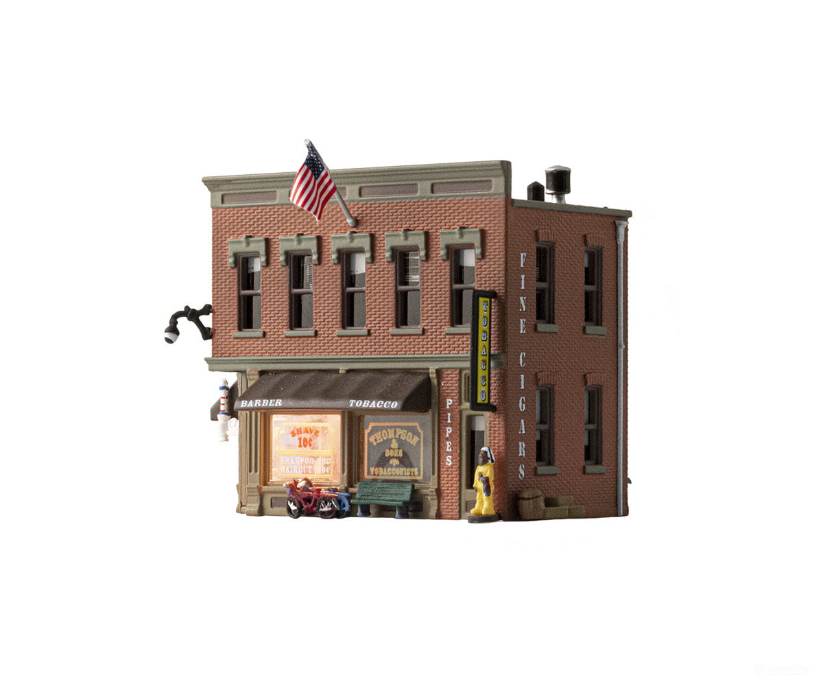Woodland Scenics 4923 Corner Emporium (Lit) N Scale Structures