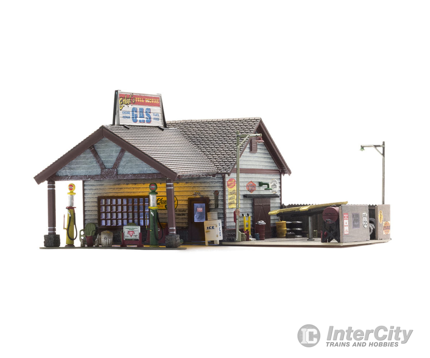 Woodland Scenics 4935 Ethyl’s Gas & Service (Lit) N Scale Structures