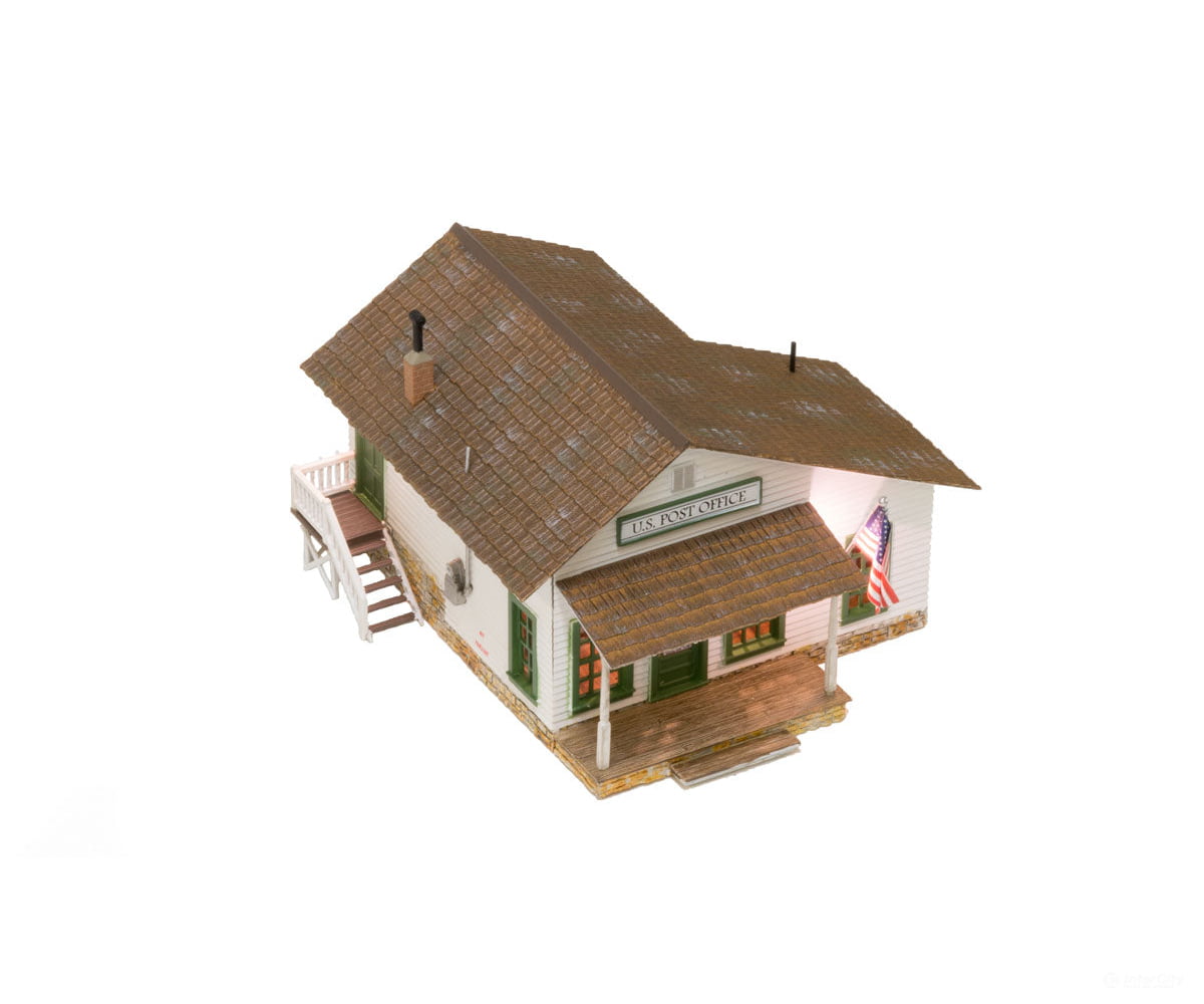 Woodland Scenics 4953 Letters Parcels & Post (Lit) Ho Scale Structures