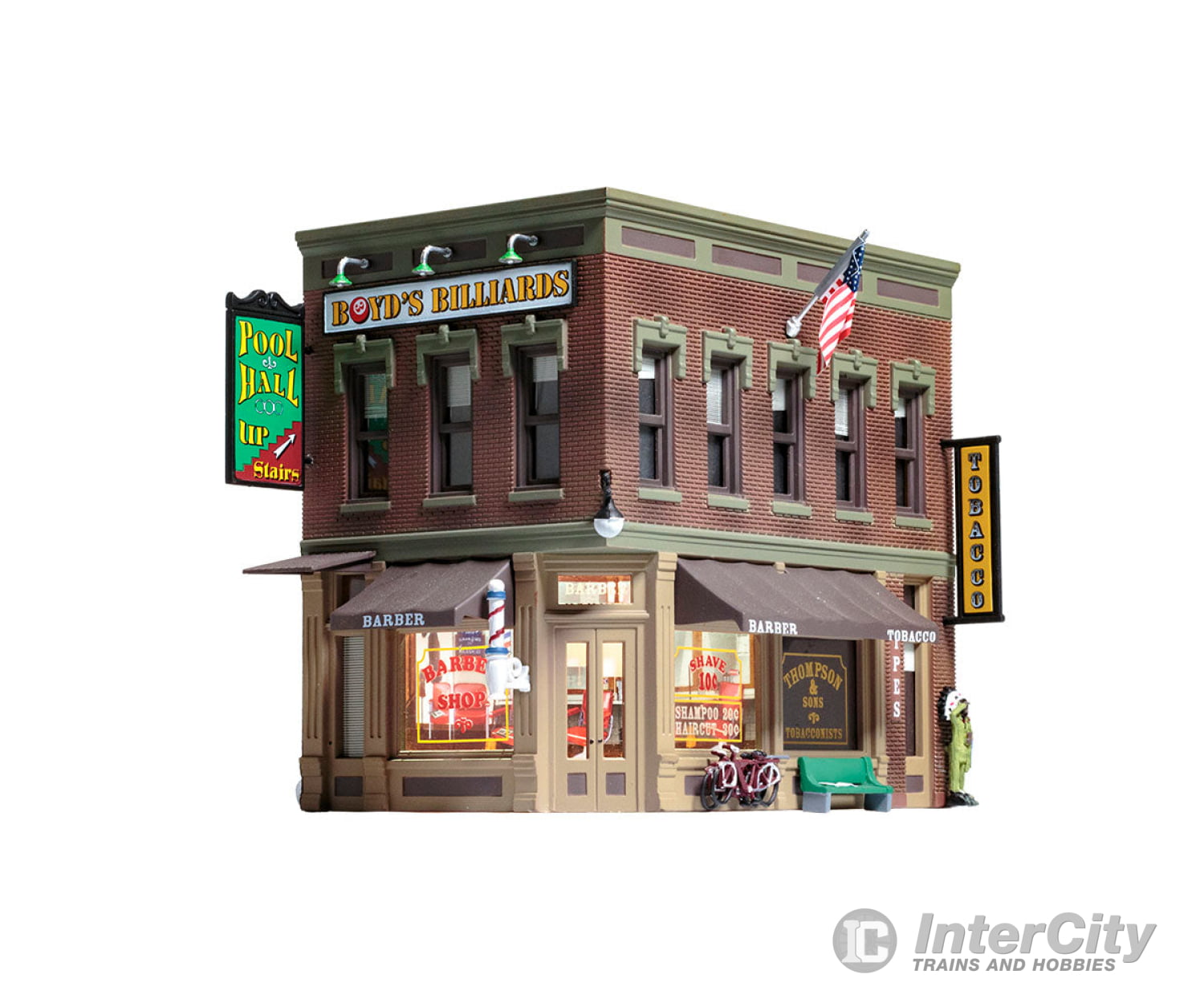 Woodland Scenics 5024 Corner Emporium (Lit) Ho Scale Structures