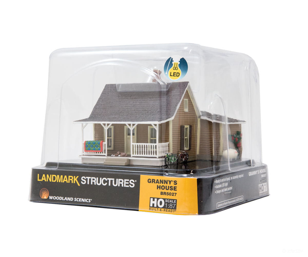 Woodland Scenics 5027 Granny’s House (Lit) Ho Scale Structures