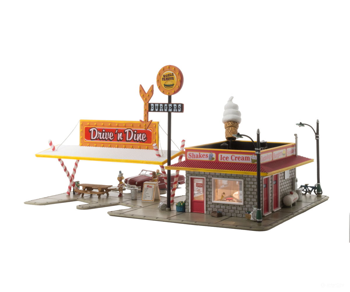 Woodland Scenics 5029 Drive ’N Dine (Lit) Ho Scale Structures